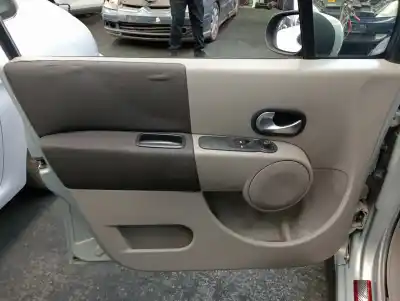 Sloopvoertuig renault modus 1.4 16v van het jaar 2005 aangedreven k4j770