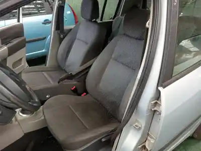 Sloopvoertuig renault modus 1.4 16v van het jaar 2005 aangedreven k4j770