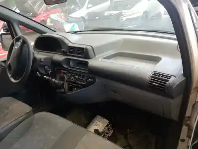 Veículo de Sucata citroen jumpy 2.0 hdi cat (rhx / dw10bted) do ano 2003 alimentado rhx