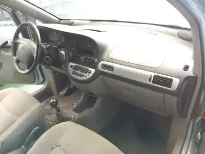 Veicolo di demolizione daewoo tacuma sx dell'anno 2004 alimentato a16dms