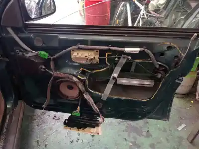 Veículo de Sucata volvo s80 berlina 2.5 d do ano 1998 alimentado d5252t