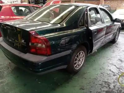 Veículo de Sucata volvo s80 berlina 2.5 d do ano 1998 alimentado d5252t