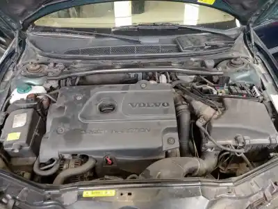 Veículo de Sucata volvo s80 berlina 2.5 d do ano 1998 alimentado d5252t