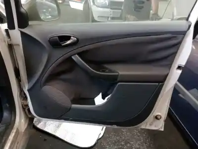 Veículo de Sucata seat altea (5p1) reference do ano 2007 alimentado bkd