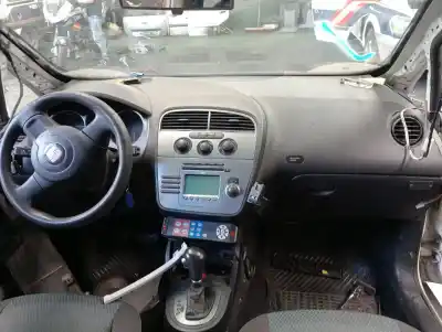 Veículo de Sucata seat altea (5p1) reference do ano 2007 alimentado bkd