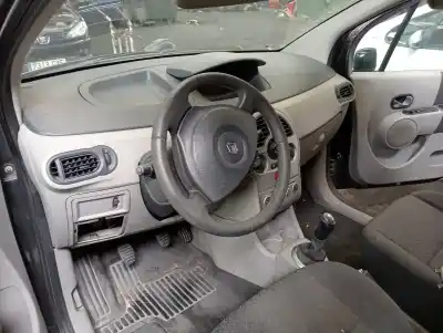 Veículo de Sucata renault modus 1.5 dci diesel do ano 2004 alimentado k9k750