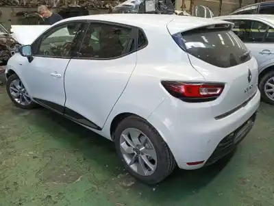 Veículo de Sucata renault clio iv limited do ano 2016 alimentado h4b408