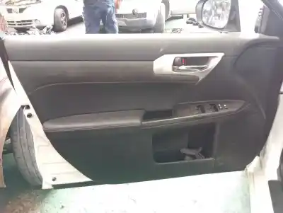 Scrapping Vehicle lexus ct 200h of the year 2012 powered 2zrfxe