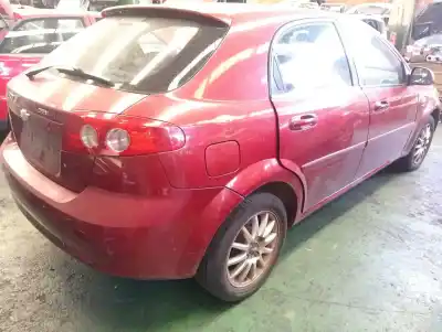 Veículo de Sucata chevrolet lacetti cdx do ano 2005 alimentado f16d3