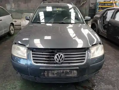 Утилизация автомобиля VOLKSWAGEN PASSAT VARIANT (3B6) Básico года 2003 питание AWX