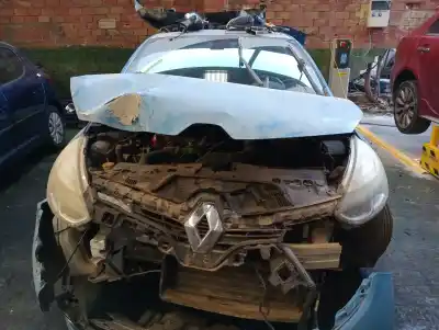 Veículo de Sucata RENAULT CLIO IV Dynamique do ano 2015 alimentado H4B400