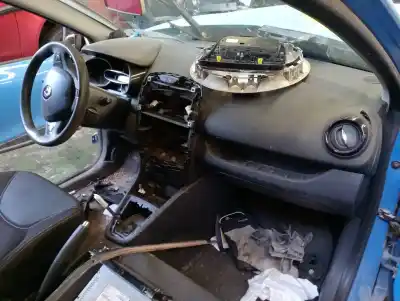 Veículo de Sucata renault clio iv dynamique do ano 2015 alimentado h4b400