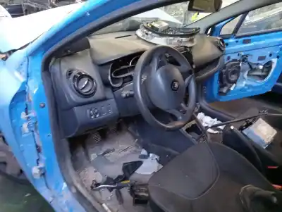 Veículo de Sucata renault clio iv dynamique do ano 2015 alimentado h4b400