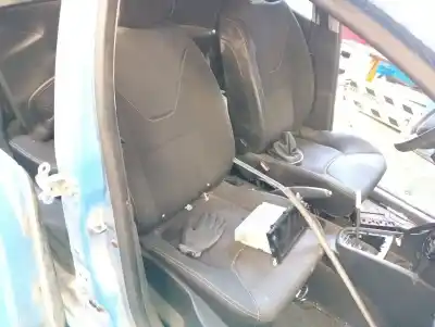 Veículo de Sucata renault clio iv dynamique do ano 2015 alimentado h4b400