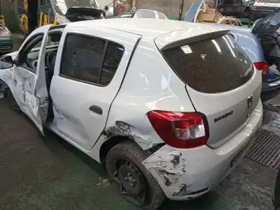 Veicolo di demolizione dacia sandero basis dell'anno 2014 alimentato d4f732