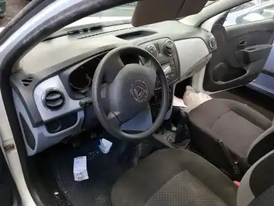 Veicolo di demolizione dacia sandero basis dell'anno 2014 alimentato d4f732