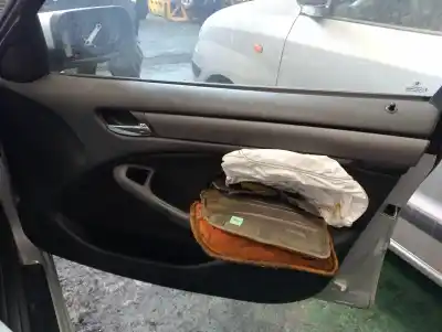 Veículo de Sucata bmw serie 3 berlina (e46) 320d do ano 2001 alimentado m47204d1