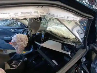 Vehicul casat skoda kamiq (nw4) selection al anului 2020 alimentat dkr