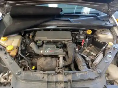 Здавання транспортного засобу ford fiesta (cbk) ghia року 2005 потужний f6ja