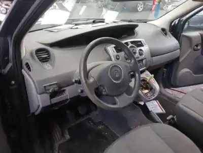 Scrapping Vehicle renault scenic ii authentique of the year 2008 powered k4j740