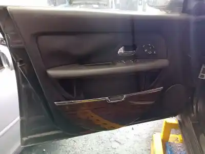 Veículo de Sucata citroen c6 básico do ano 2006 alimentado 4ht