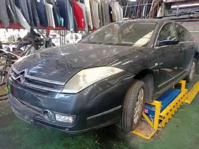 Veículo de Sucata citroen c6 básico do ano 2006 alimentado 4ht