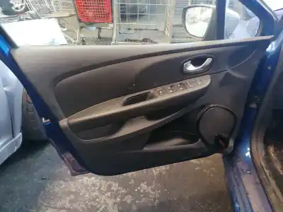 Veículo de Sucata renault clio iv zen do ano 2017 alimentado h5f408