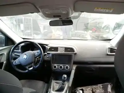 Veículo de Sucata renault kadjar life do ano 2015 alimentado h5h470