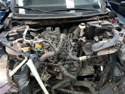 Veículo de Sucata renault kadjar life do ano 2015 alimentado h5h470