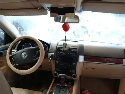 Veículo de Sucata volkswagen touareg (7la) tdi r5 do ano 2005 alimentado bac