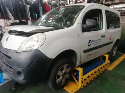 Veículo de Sucata renault kangoo expression do ano 2013 alimentado k9k808