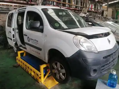 Veículo de Sucata renault kangoo expression do ano 2013 alimentado k9k808