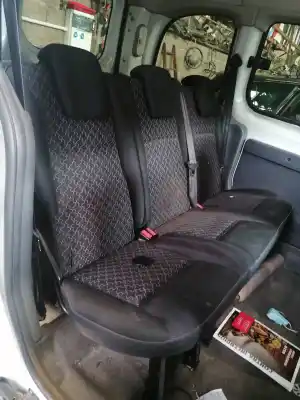 Veículo de Sucata renault kangoo expression do ano 2013 alimentado k9k808