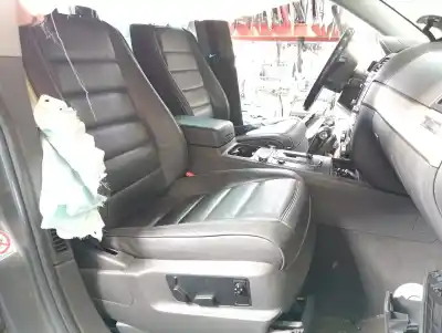 Vehicul casat volkswagen touareg (7la) 3.0 v6 tdi dpf al anului 2006 alimentat bks