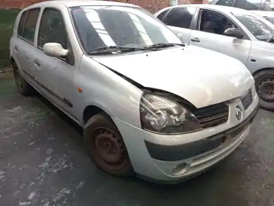 Утилизация автомобиля renault clio ii fase ii (b/cb0) authentique года 2001 питание d4f712