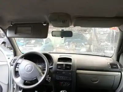 Утилизация автомобиля renault clio ii fase ii (b/cb0) authentique года 2001 питание d4f712