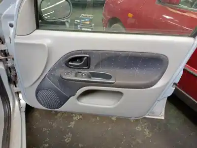 Утилизация автомобиля renault clio ii fase ii (b/cb0) authentique года 2001 питание d4f712