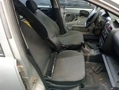 Veículo de Sucata opel corsa c club do ano 2002 alimentado z10xe