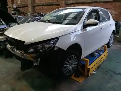 Veículo de Sucata peugeot 308 active bussines do ano 2018 alimentado yhy