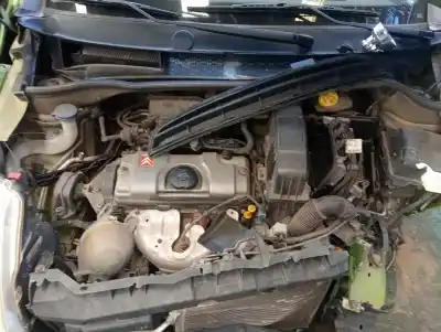 Veículo de Sucata citroen c2 furio do ano 2004 alimentado hfx