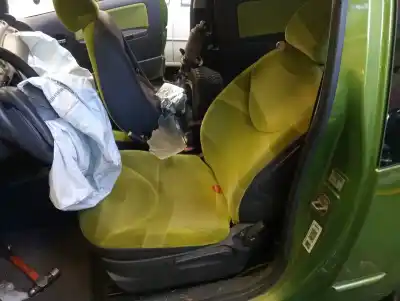 Veículo de Sucata citroen c2 furio do ano 2004 alimentado hfx