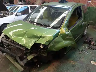 Veículo de Sucata citroen c2 furio do ano 2004 alimentado hfx