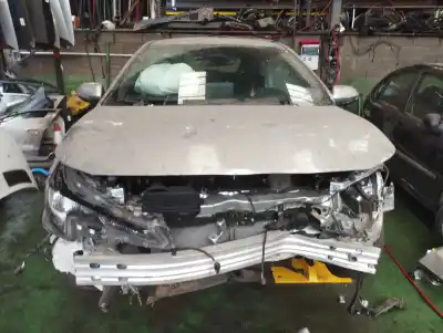 Veicolo di demolizione TOYOTA COROLLA (E21) HYBRID STYLE dell'anno 2023 alimentato 2ZR-FXE