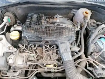 Здавання транспортного засобу renault clio ii fase i (b/cb0) 1.5 dci (b/cb08) року 2004 потужний 