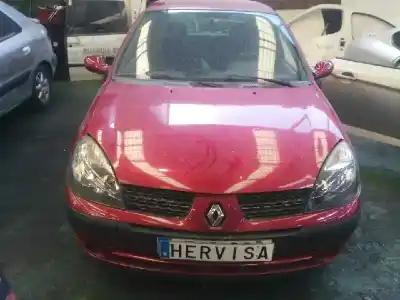 Vehículo de desguace RENAULT CLIO II FASE II (B/CB0)  del año 2002 con motor D7F746