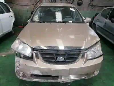 Veículo de Sucata KIA CERATO (LD)  do ano 2005 alimentado D4FA