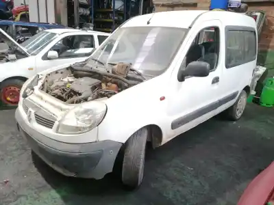 Veículo de Sucata renault                                            kangoo (f/kc0)                                                                                                                                                                                                                                             d/f8q k6                                                                                                                                                                                                                                                   do ano 2004 alimentado f8q