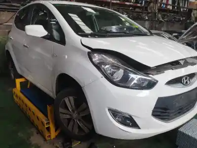 Veículo de Sucata hyundai ix20 tecno do ano 2013 alimentado d4fb