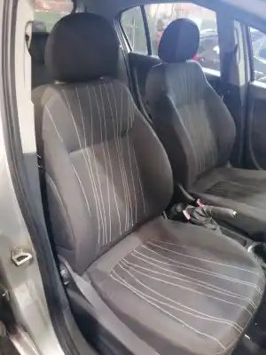 Veículo de Sucata opel corsa d cosmo do ano 2007 alimentado z12xep