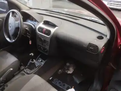 Scrapping Vehicle opel corsa c cosmo of the year 2006 powered z13dt